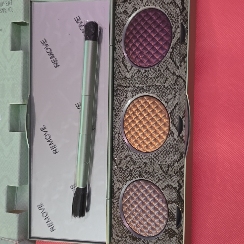 💚 Mally Beauty Effortless Airbrush Nourishing Eyeshadow